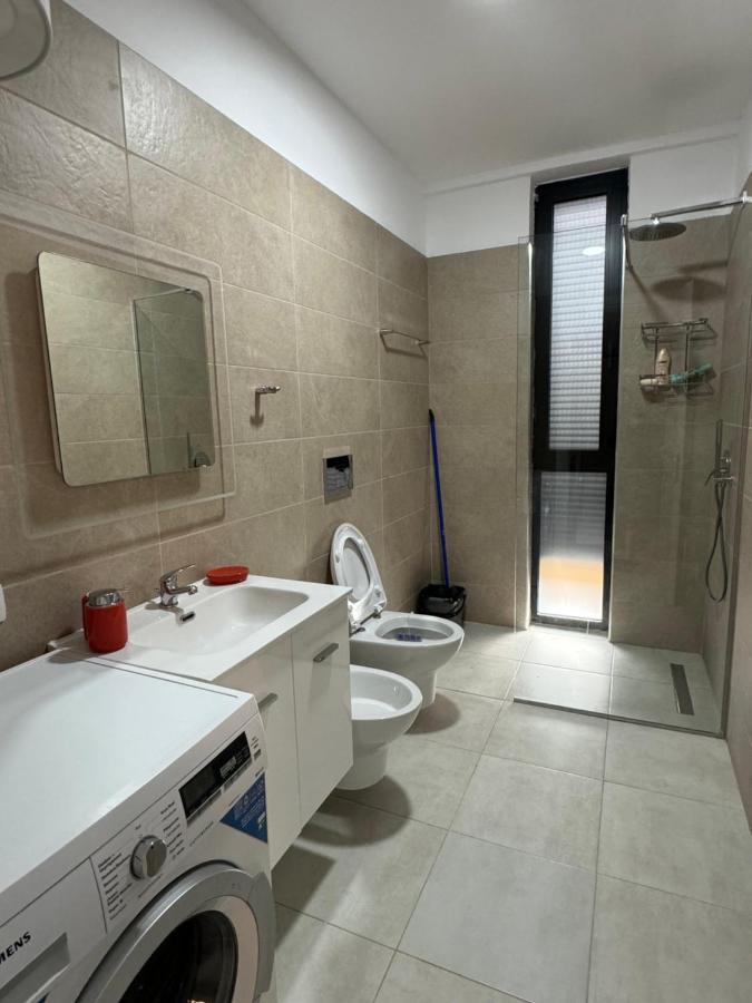 Sc Tirana Centre Apartment Exteriör bild